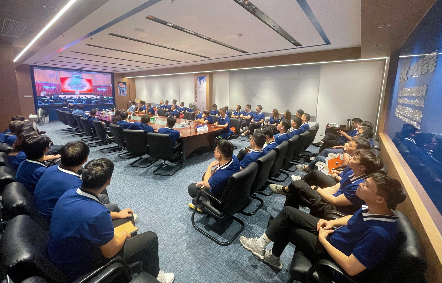 6078dc631d9d547b25bb466d9541f5c0